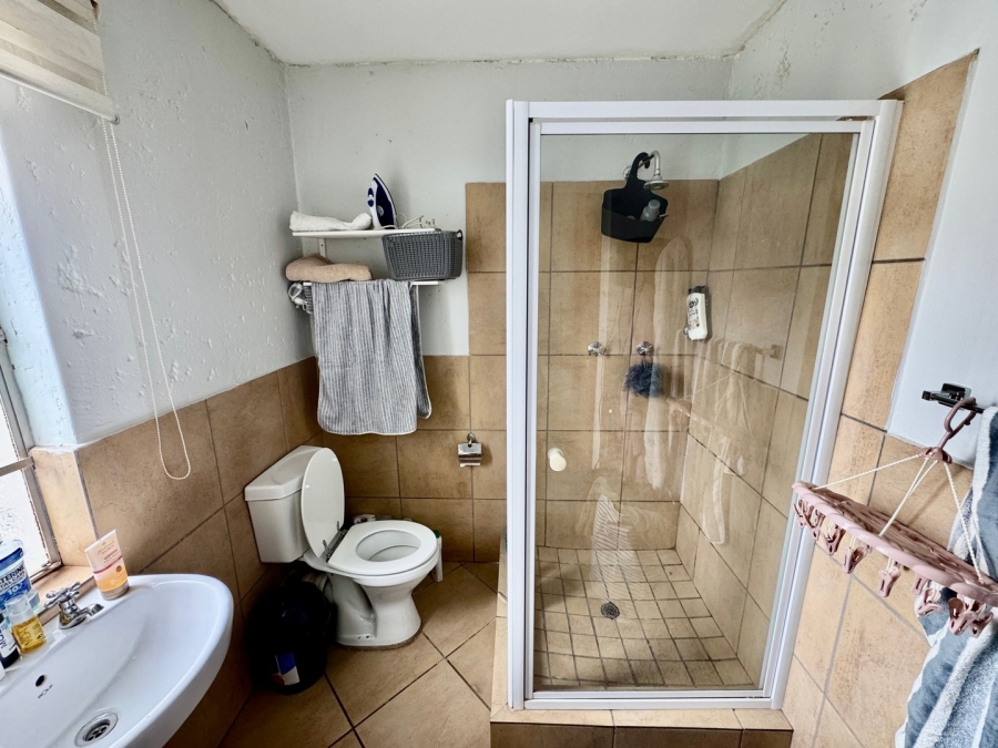 1 Bedroom Property for Sale in Van Der Hoff Park North West